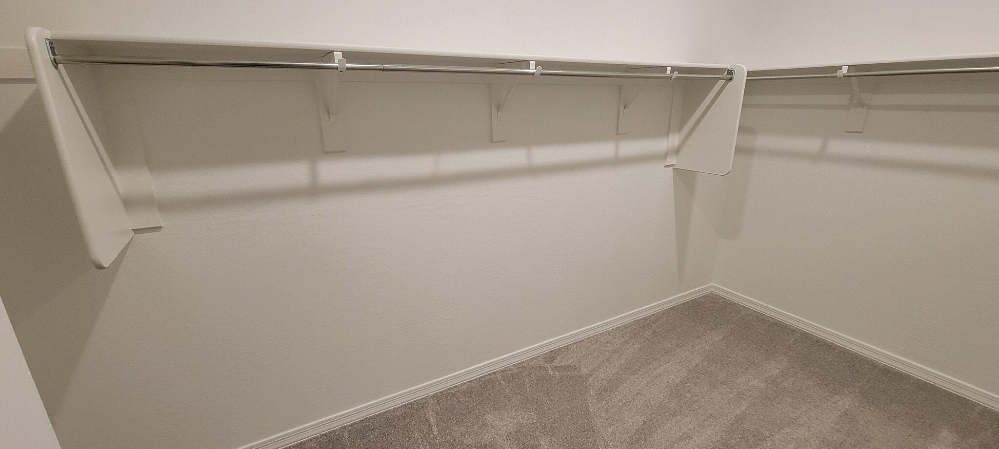Master Bedroom Walk-in Closet - 9309 E Static Ave