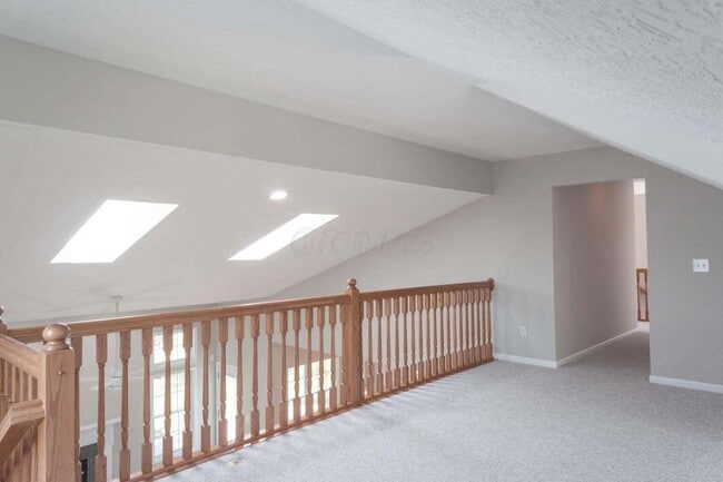 Building Photo - 7492 Fairfield Lakes Dr