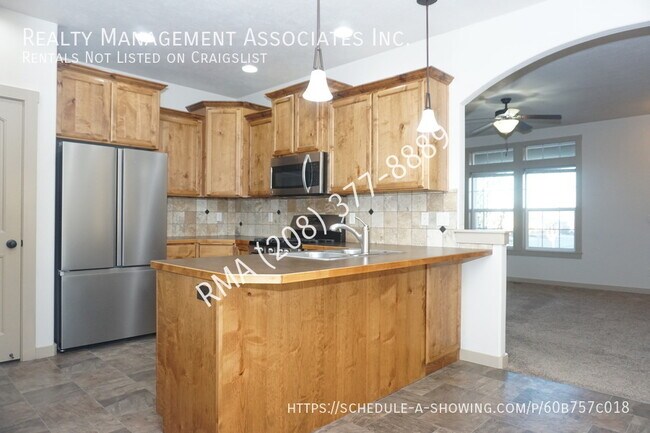 Building Photo - 1503 W Raelin Dr