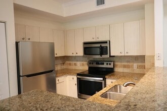 Building Photo - 1803 N Flagler Dr
