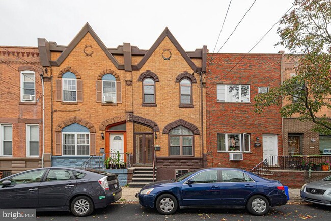 Building Photo - 2135 S 16th St