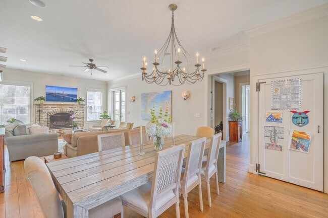 Building Photo - 1624 Diddy Dr