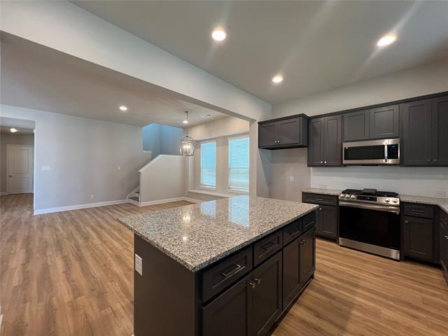 Building Photo - 6681 Lake Overlook Dr