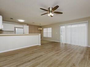 Building Photo - 6377 NW 109th Pl
