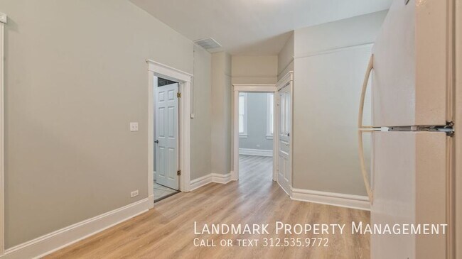 Building Photo - 2625 W 21st Pl