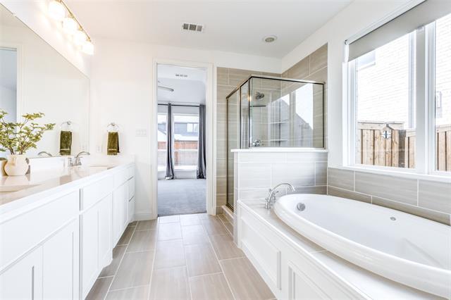 Building Photo - 4221 Sandhills Ln