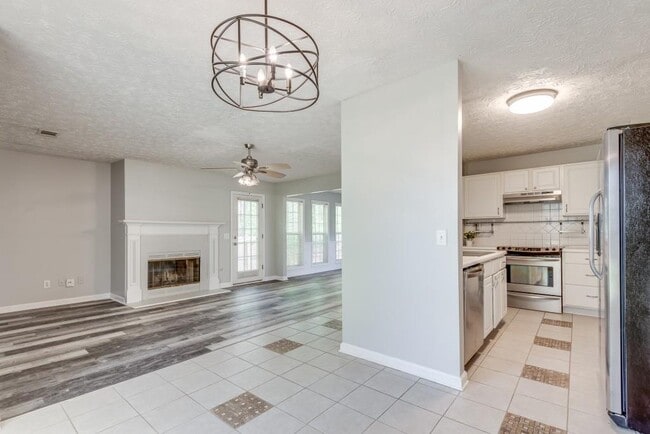 Building Photo - 3625 Palisade Park Dr