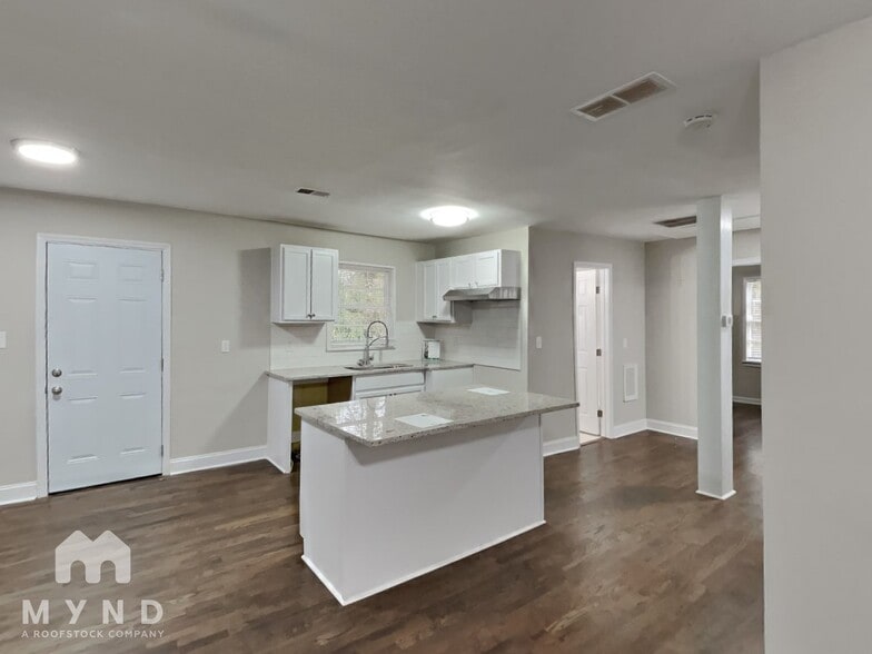 Building Photo - 3563 Bolfair Dr NW