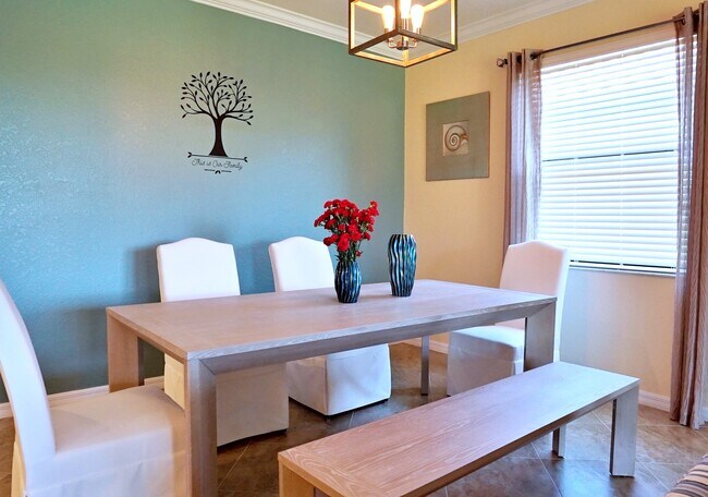 Building Photo - 12948 Broomfield Ln