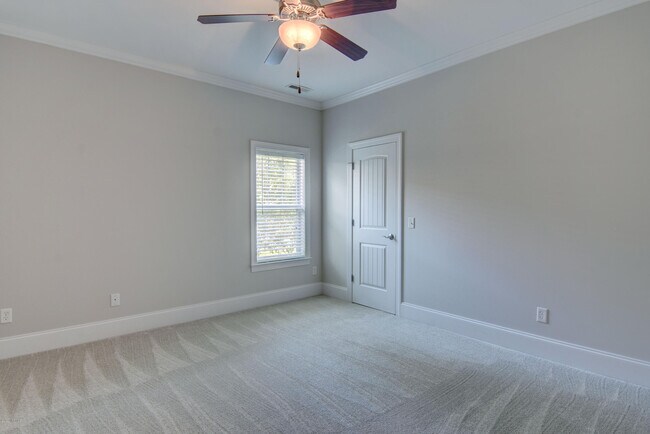 Building Photo - 8210 Porters Crossing Way