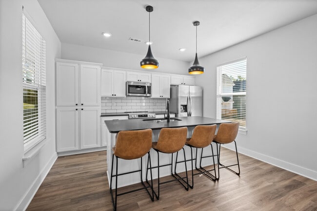 Building Photo - 3068 W Salida Ln