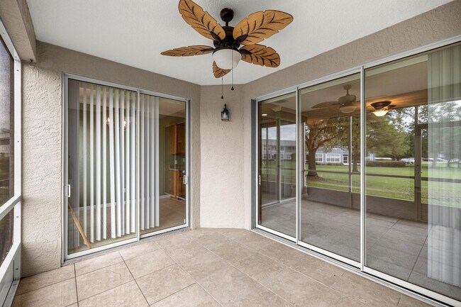 Building Photo - 4555 SW 52nd Cir