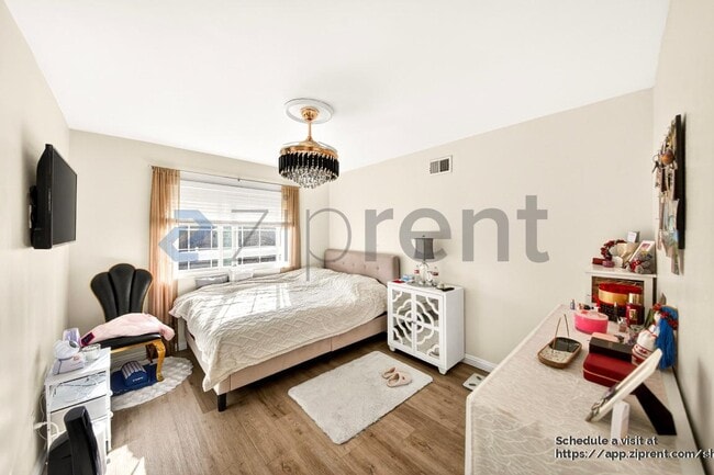 Building Photo - 19700 Blythe St