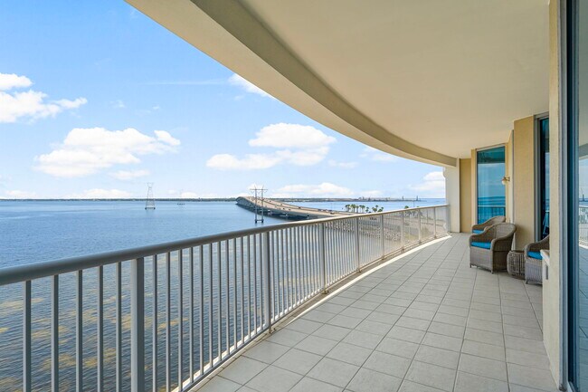 Building Photo - 6422 US-98