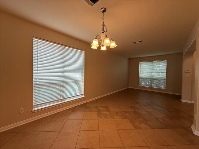 Building Photo - 1209 Laurel Oak Trail