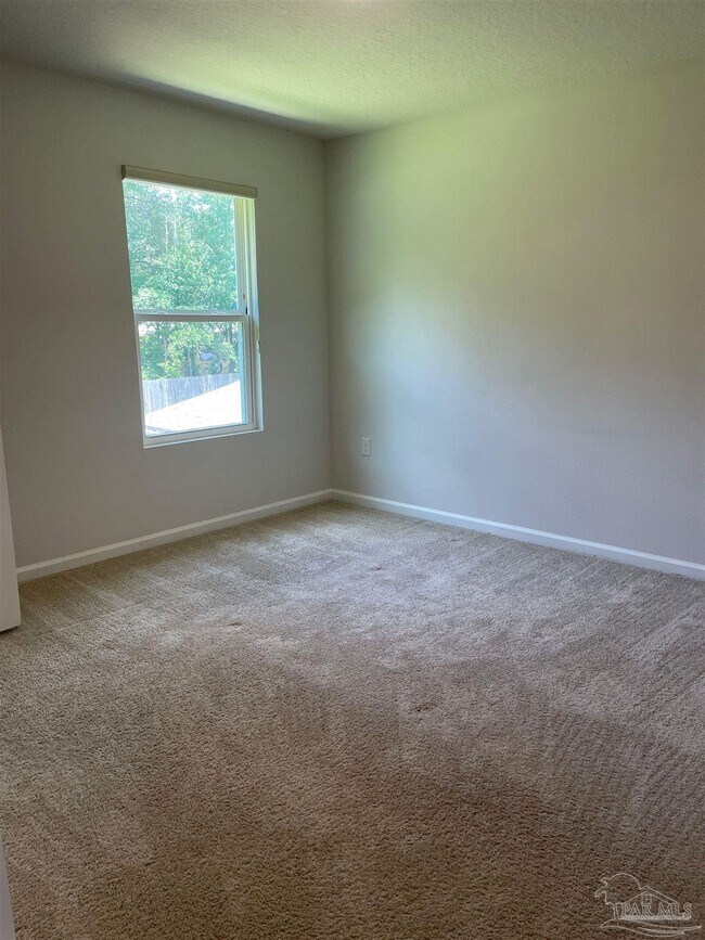 Building Photo - 5241 Peach Dr
