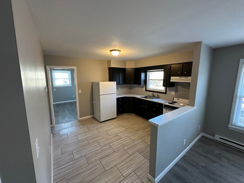 Hudson Valley Apartments 41 Brookfield Wallkill NY 12589 Apartment