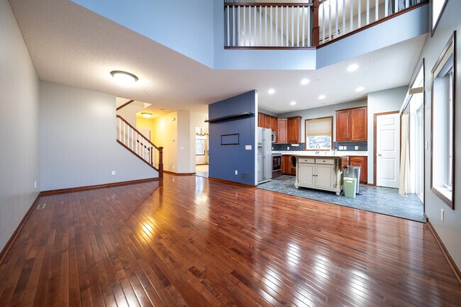 Building Photo - 5128 Yuma Ln N