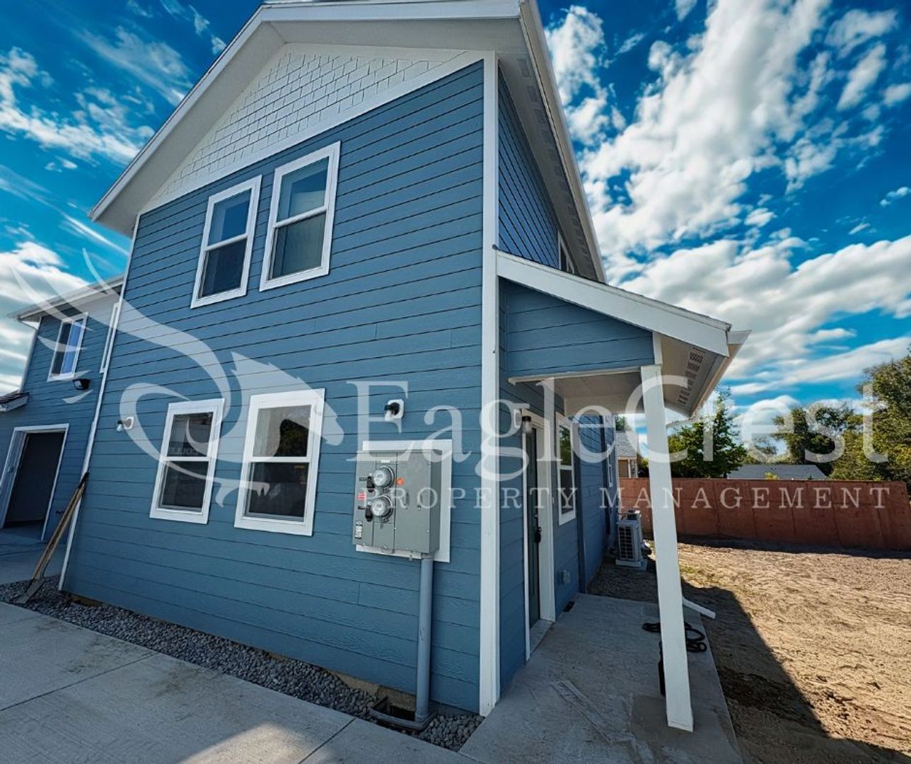 Building Photo - ANKENY