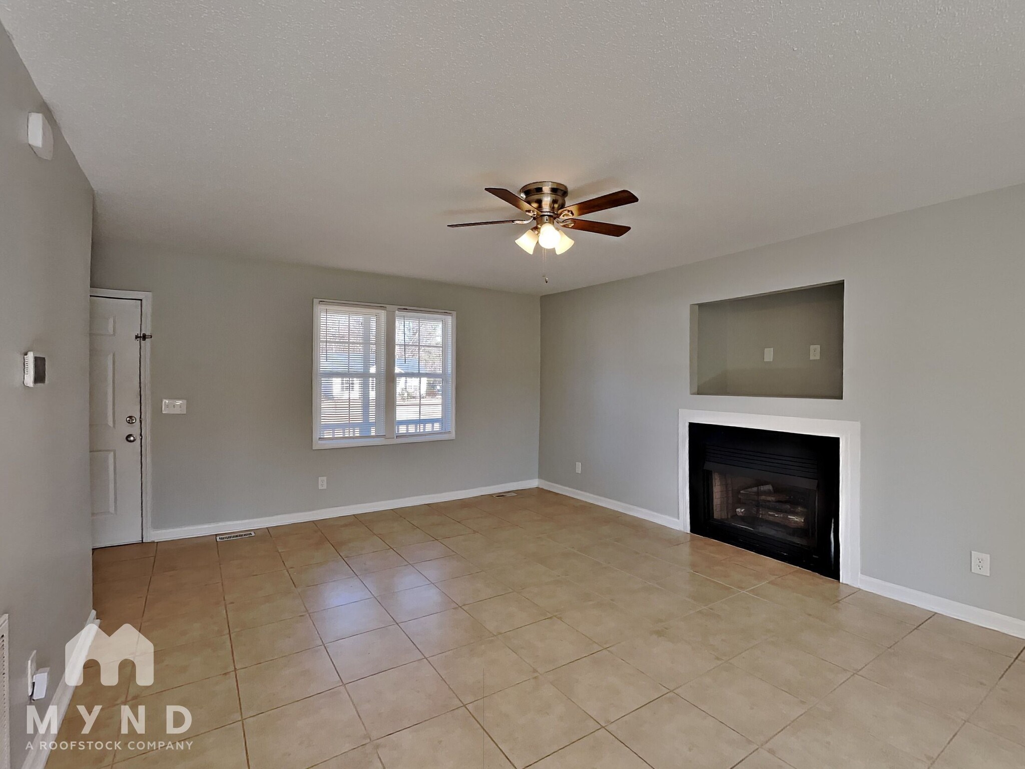 Building Photo - 32 Winesap Ln