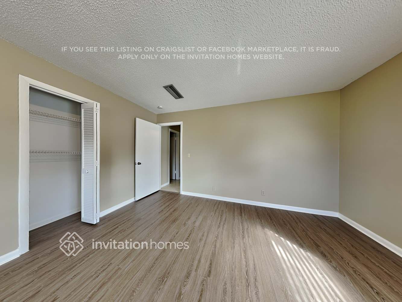 Building Photo - 5065 1st Rd