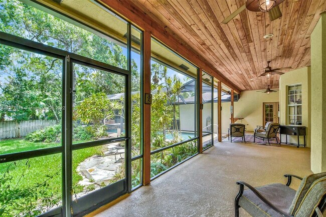 Building Photo - 14425 64th Ct N