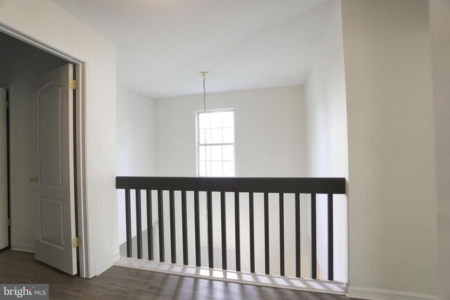 Building Photo - 1803 Harvard Dr
