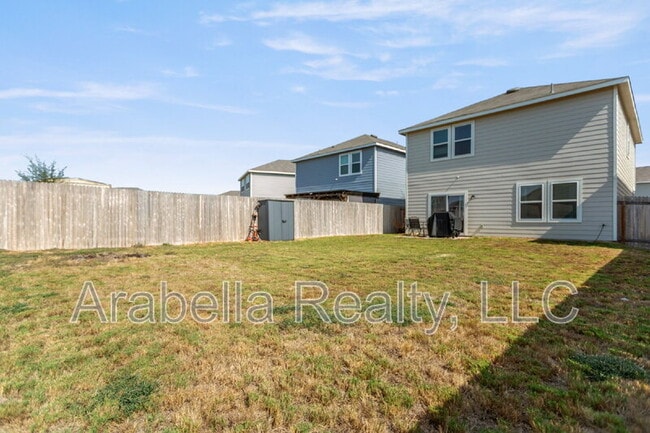 Building Photo - 5507 Finch Cyn