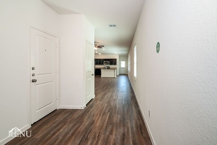 Building Photo - 6032 Mojave Dr