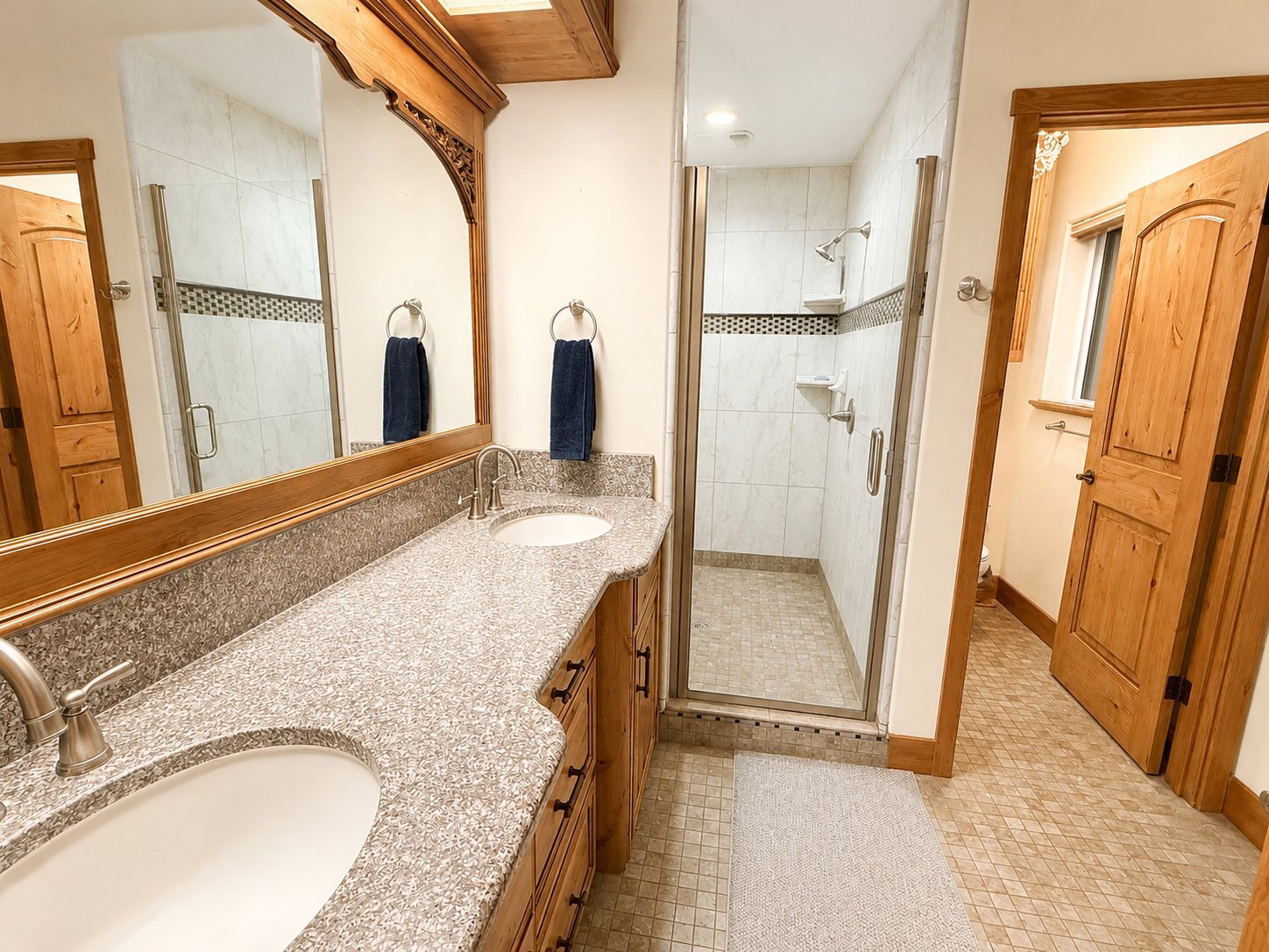 Building Photo - 2098 Lamb Ln