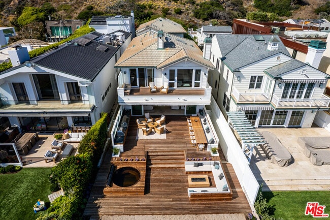 Building Photo - 30962 Broad Beach Rd