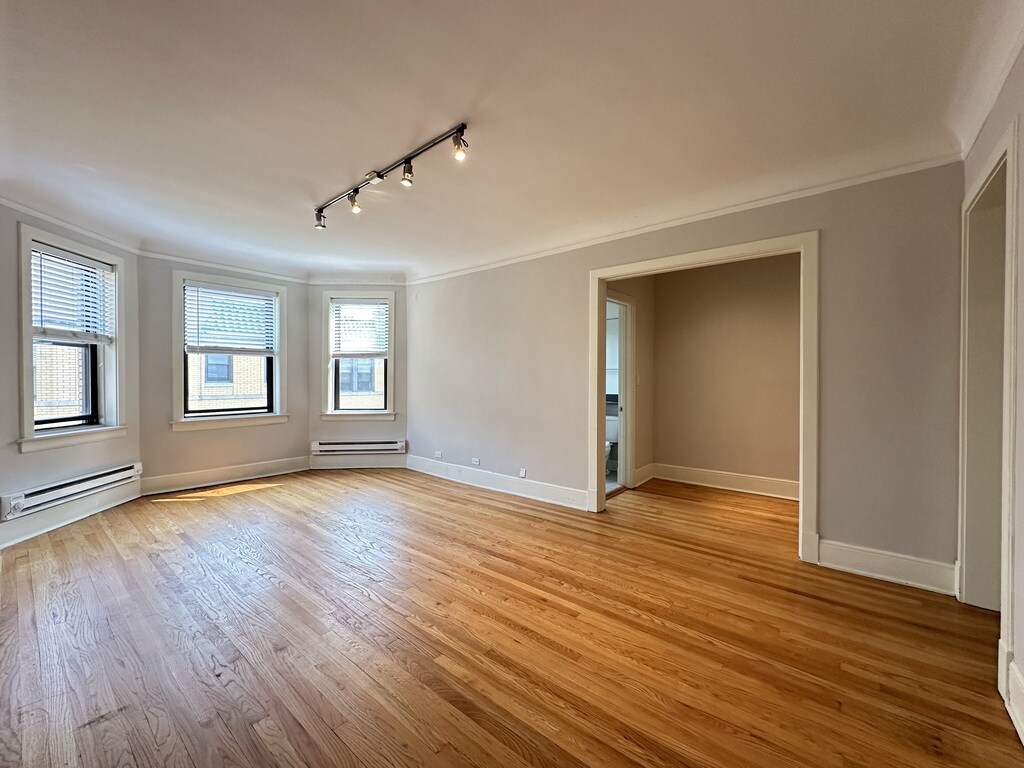 Building Photo - 2328.5 N Rockwell St