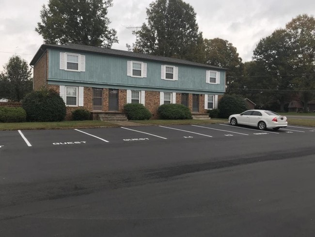 Building Photo - 4887 County Home Rd