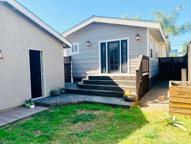 Building Photo - Gorgeous 3BD/2BA House in Hillcrest - Available NOW!