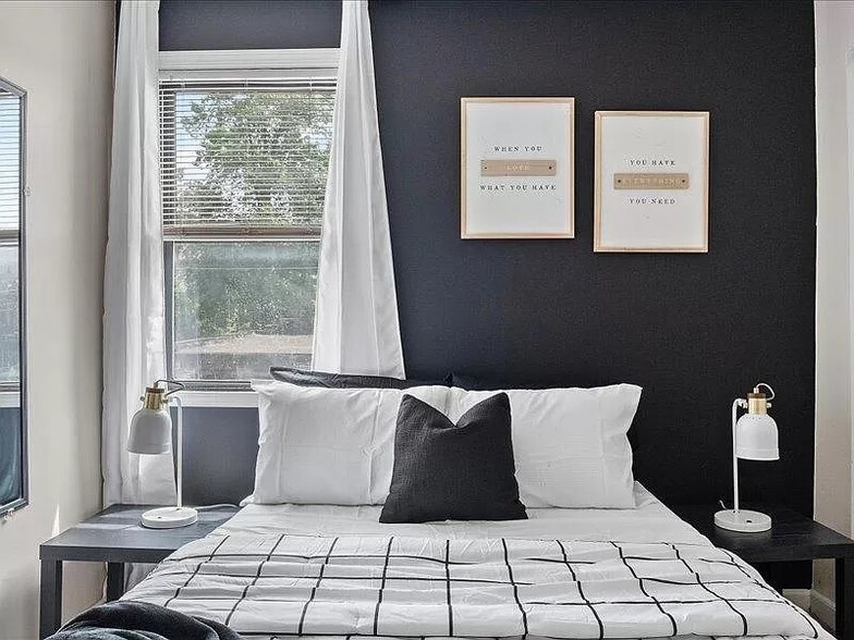 Building Photo - 1210 Arch St