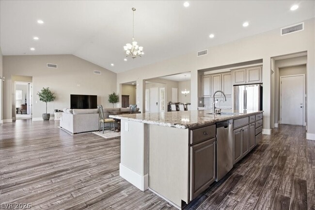 Building Photo - 6248 Carol Butte Ct