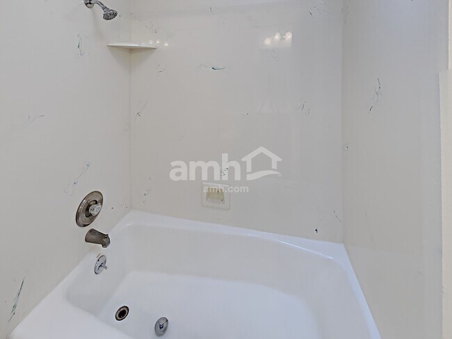 Building Photo - 4877 S 4075 W