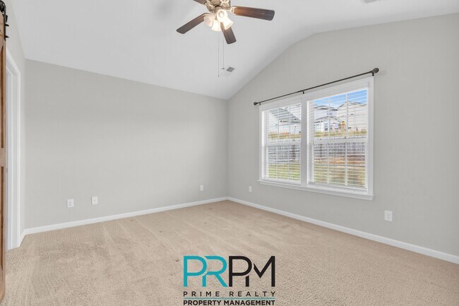 Building Photo - 109 Screech Dr
