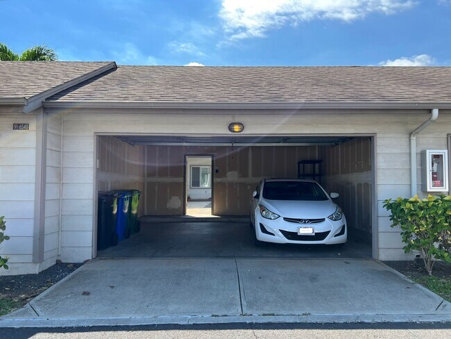 Building Photo - For Rent - [Ke Aina Kai Townhomes] 91-6540...