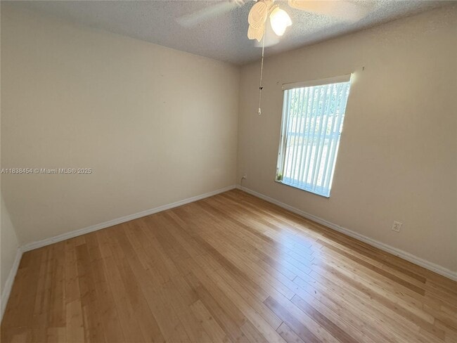 Building Photo - 5338 NW South Crisona Cir