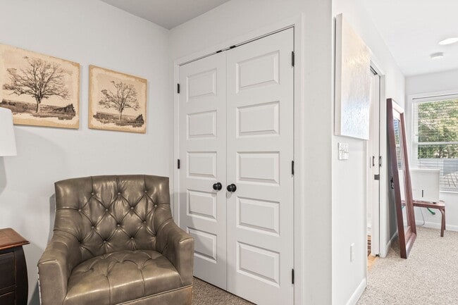 Building Photo - Luxury Furnished Rental in Bluewater Bay...Just steps from the water!!