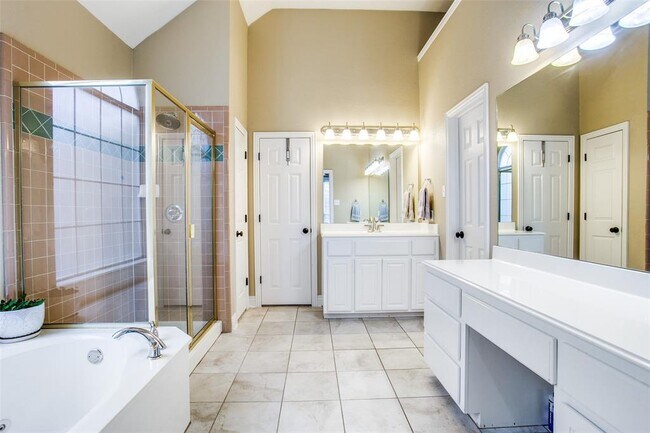 Building Photo - 1203 Limestone Creek Dr