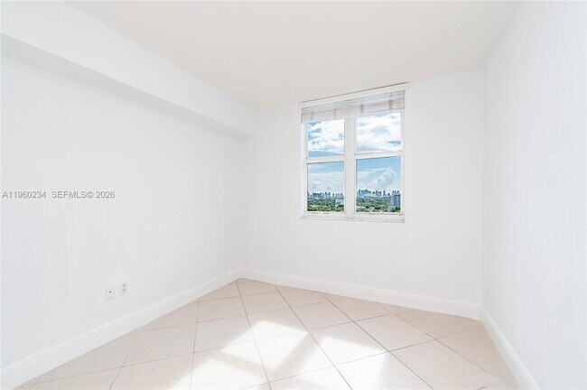 Building Photo - 117 NW 42nd Ave