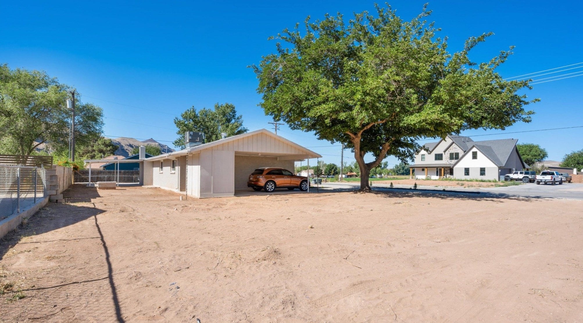 Building Photo - 881 S 180 W