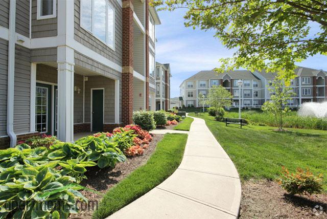 Primary Photo - Rivermont Crossing Townhomes & Apartments