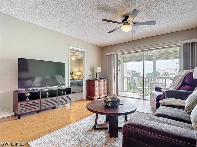 Building Photo - 150 Turtle Lake Ct