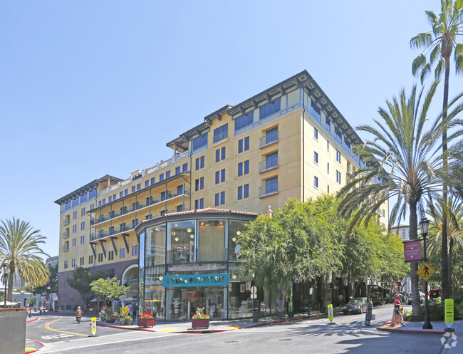 Building Photo - The Dudley Apartments