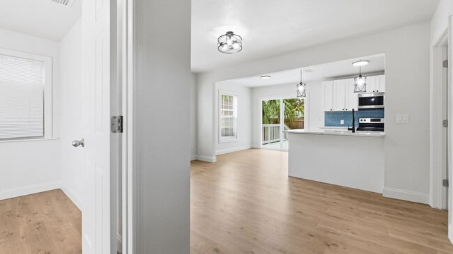 Building Photo - 4952 21st St N