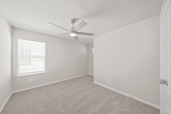 Building Photo - 17759 Dragon Tree Dr