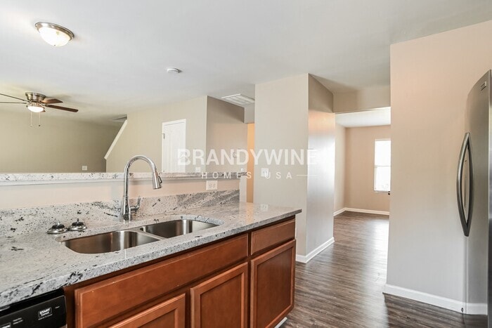 Building Photo - 2315 Portola Ct